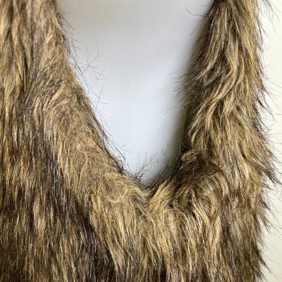 Faux Fur Sweater Vest M Reversible White Gray Tribal Aztec Southwestern Brown Us - Picture 7 of 12